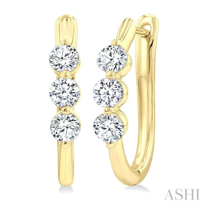 ASHI 3 Stone Diamond Hoop Earrings 631F1PPFGERYG