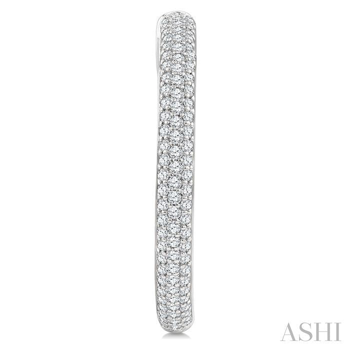 ASHI Pave Set Diamond Fashion Hoop Earrings 635J1PPFGERWG