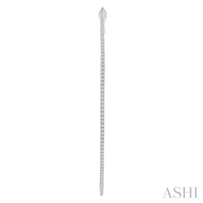 ASHI Inside-Out Diamond Skinny Hoop Earrings 638E0PPFGERWG-1.50