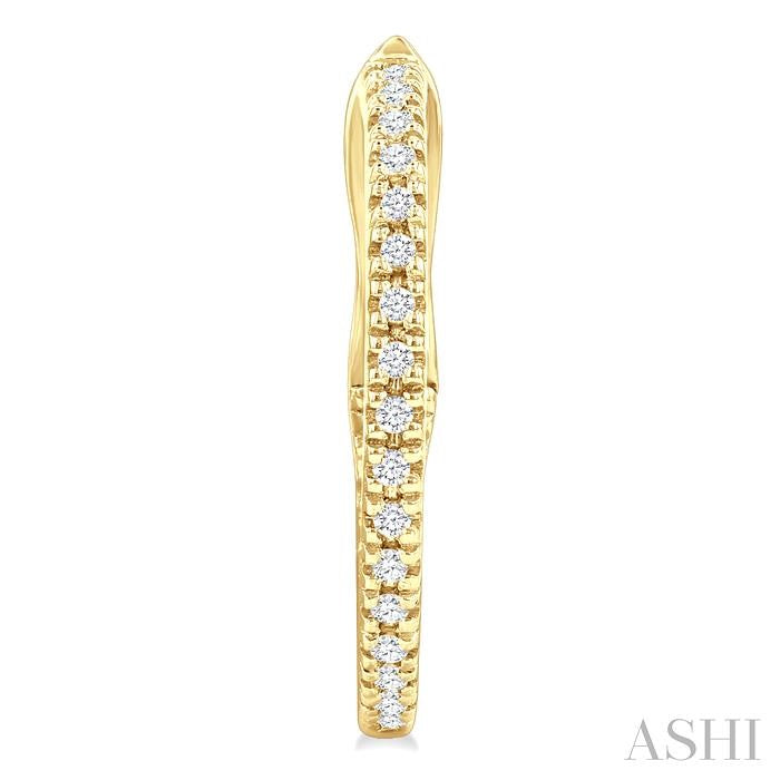 ASHI Inside-Out Diamond Skinny Hoop Earrings 638E8PPTSERYG