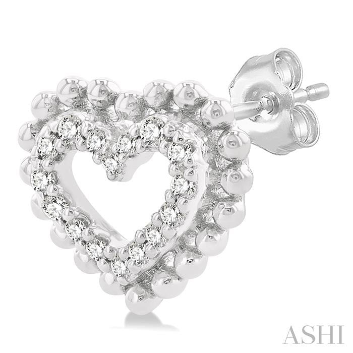 ASHI Heart Shape Petite Diamond Fashion Earrings 641P8PPTSERWG