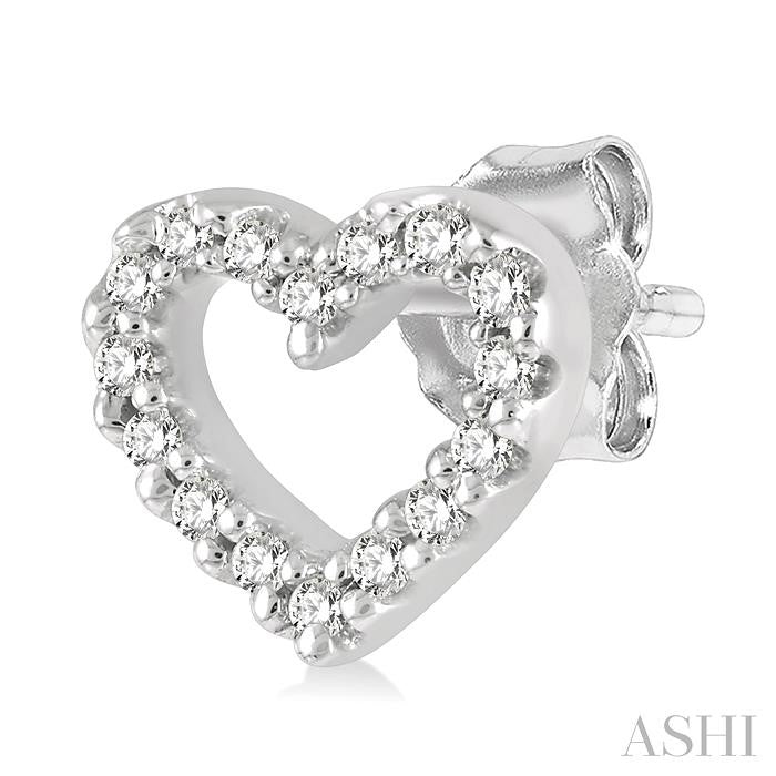 ASHI Heart Shape Petite Diamond Fashion Earrings 642D8PPTSERWG