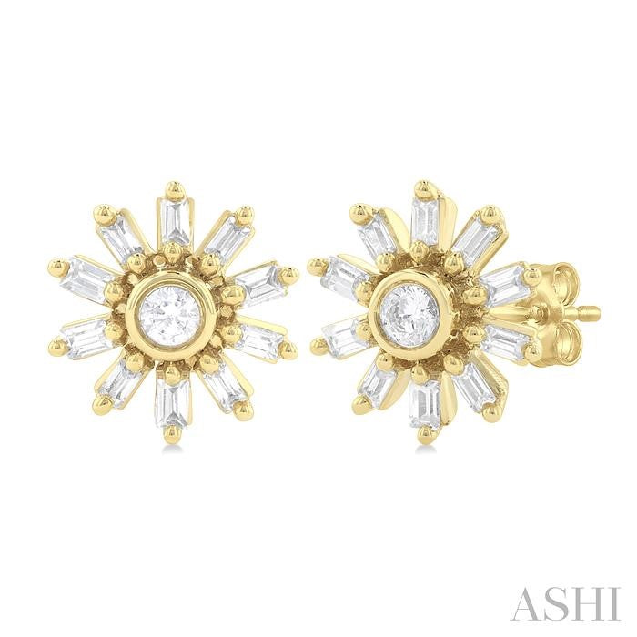 ASHI Petite Baguette Diamond Fashion Earrings 642J6PPTGERYG