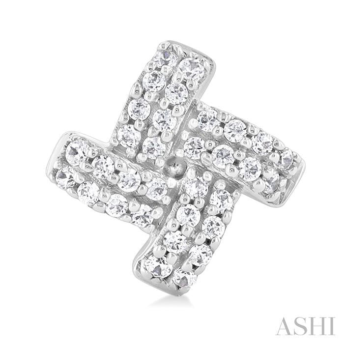 ASHI Knot Petite Diamond Fashion Earrings 643Q7PPTSERWG