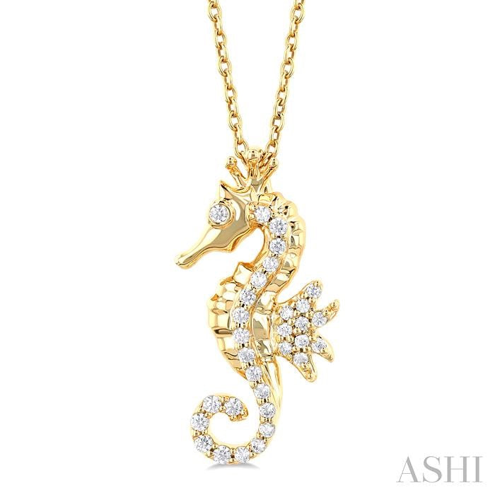 ASHI Seahorse Petite Diamond Fashion Pendant 643S8PPTSPDYG