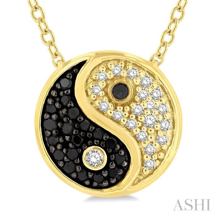 ASHI Yin Yang Petite Black Diamond Fashion Pendant 646F8PPTSPDYG