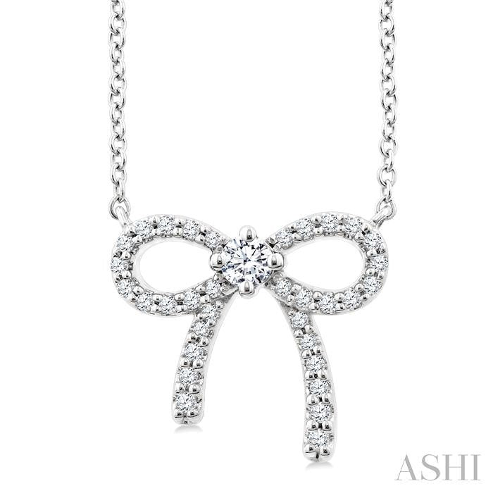 ASHI Bow Petite Diamond Fashion Pendant 647V7PPTGPDWG