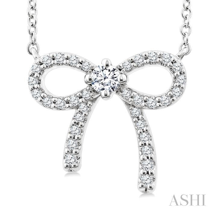 ASHI Bow Petite Diamond Fashion Pendant 647V7PPTGPDWG
