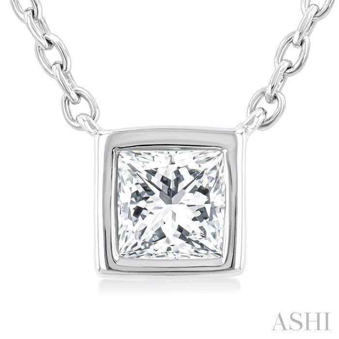 ASHI Princess Shape Bezel Set Petite Diamond Fashion Pendant 649S8PPTGPDWG-PRN