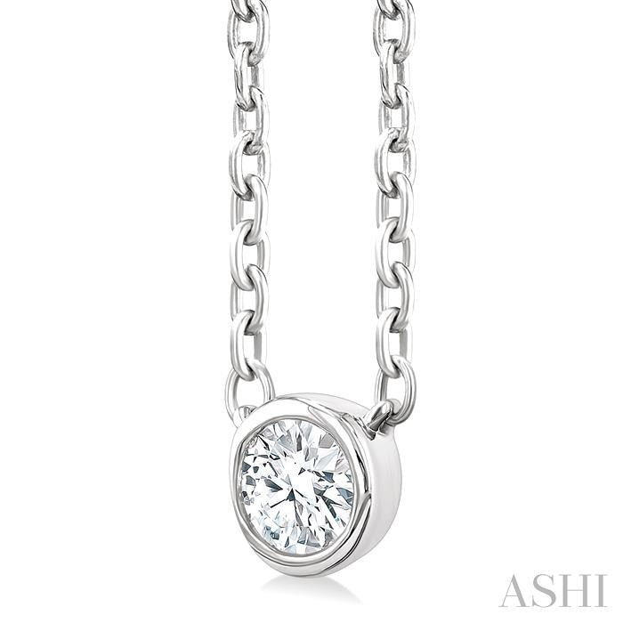 ASHI Round Shape Bezel Set Petite Diamond Fashion Pendant 649S8PPTGPDWG-RD