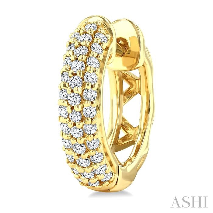 ASHI Pave-Set Diamond Huggie Earrings 669W3PPFGERYG