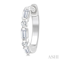ASHI Petite Diamond Huggie Fashion Earrings 675X7PPTGERWG