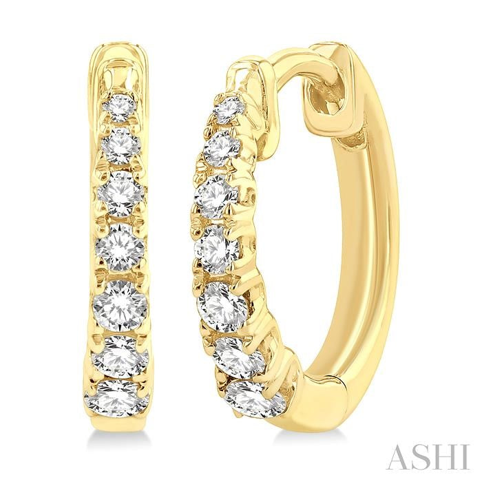 ASHI Graduated Petite Diamond Huggie Fashion Earrings 683V6PPTGERYG
