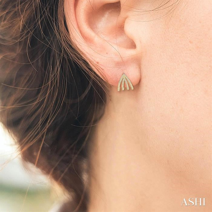 ASHI Claw Petite Diamond Fashion Earrings 686V5PPTGERYG