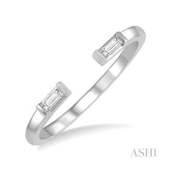 ASHI Stackable Petite Baguette Diamond Fashion Open Ring 387G8PPTGWG