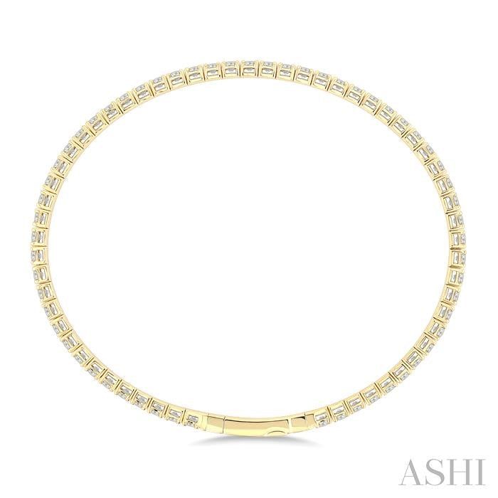 ASHI Diamond Fullway Straight Flex Bangle 706W0PPFGYG-3.00