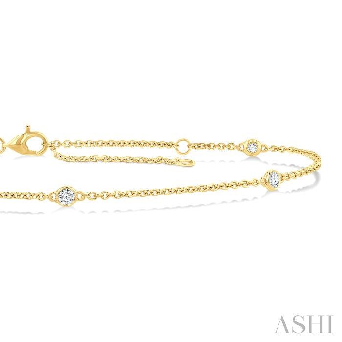 ASHI Round Shape Diamond Station Chain Bracelet 720CQPPFGYG-RD