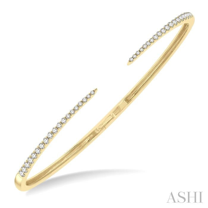 ASHI Claw Cuff Diamond Open Bangle 796D3PPFGYG
