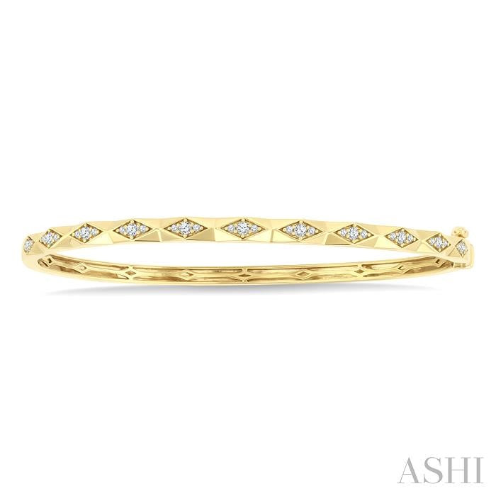 ASHI Geometric Shape Diamond Fashion Bangle 799GUPPTGYG