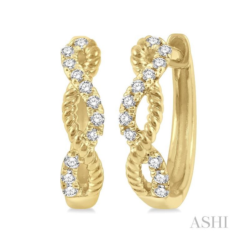 ASHI Twisted Petite Diamond Huggie Fashion Earrings 676V8PPTSERYG