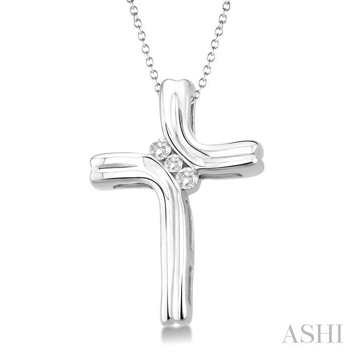 ASHI Silver Cross Diamond Fashion Pendant 86158PPSXSLPD