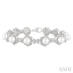 ASHI Silver Floral Pearl & Diamond Bracelet 88318PPSSWPSLTB