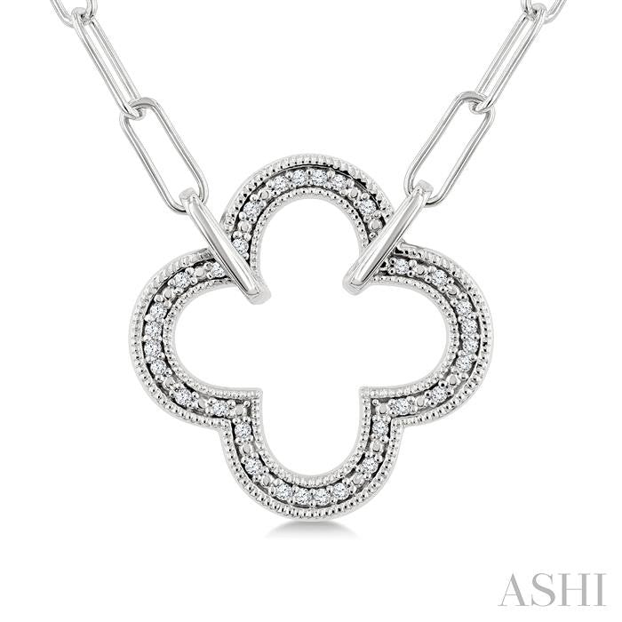 ASHI Silver Paperclip Clover Diamond Fashion Pendant 88858PPSSSLPD-CLV