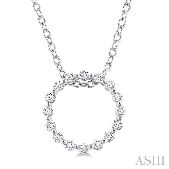 ASHI Silver Circle Petite Diamond Fashion Pendant 88908PPSSSLPD