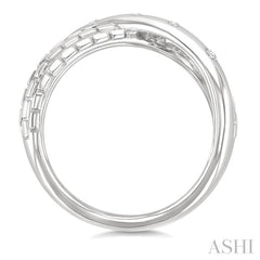 ASHI Silver Bold Criss Cross Diamond Ring 889A9PPSSSLRG