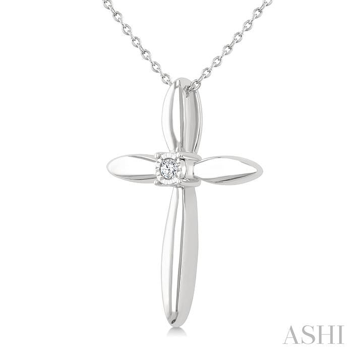 ASHI Silver Cross Diamond Fashion Pendant 893A9PPSGSLPD