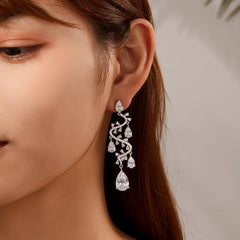 exquisite-chandelier-earrings