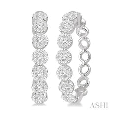ASHI Lovebright Essential Diamond Hoop Earrings 905A1PPFHERWG