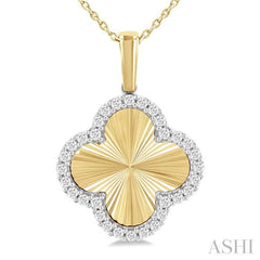 ASHI Clover Fluted Diamond Fashion Pendant 90476PPFGPDYW-CLV