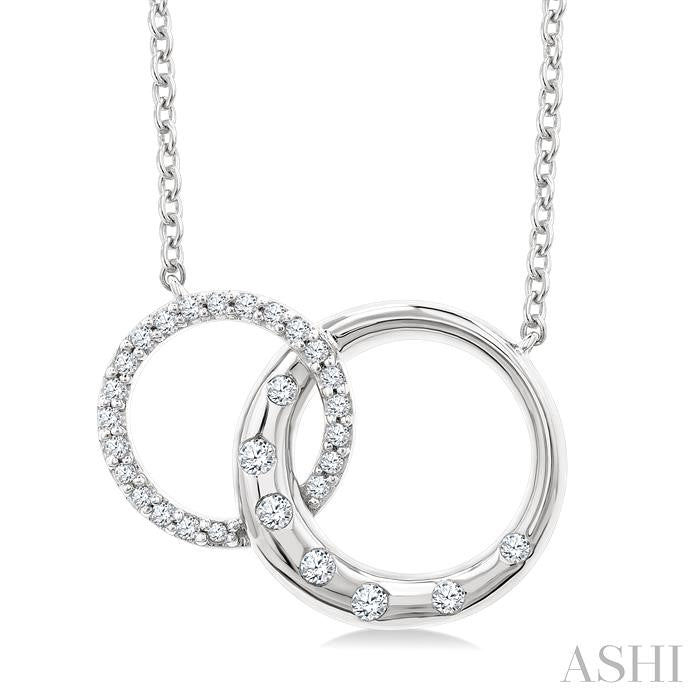 ASHI Mosaic Circle Interlock Diamond Fashion Pendant 914H8PPTGPDWG