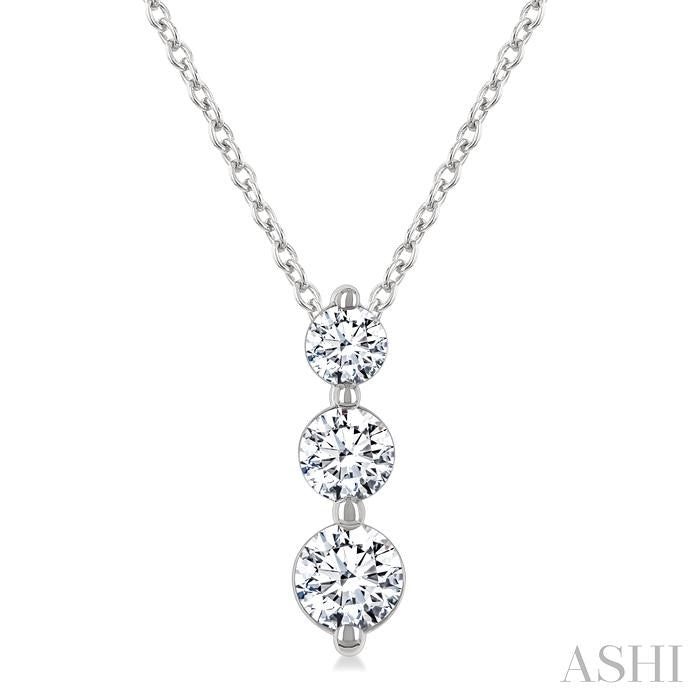 ASHI 3 Stone Diamond Fashion Pendant 915G3PPFGPDWG
