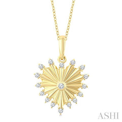 ASHI Heart Fluted Diamond Fashion Pendant 923G7PPTGPDYG-HT