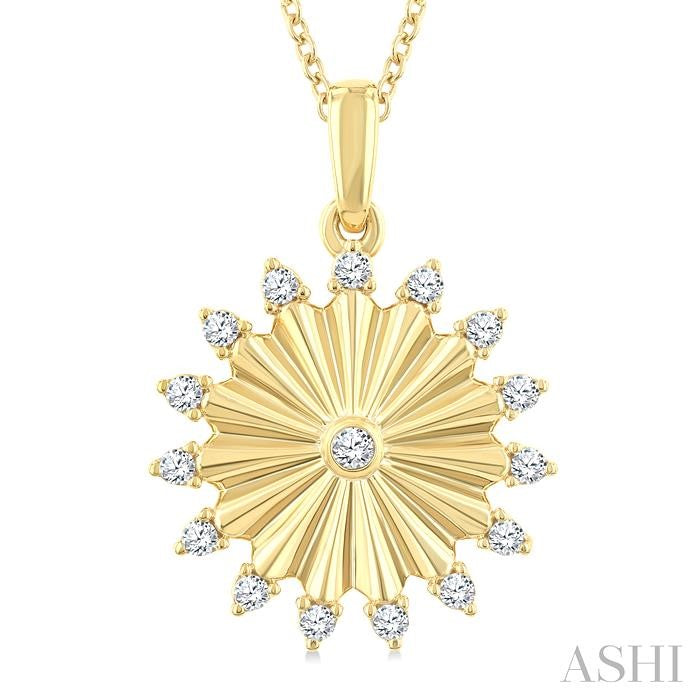 ASHI Circle Fluted Diamond Fashion Pendant 923G7PPTGPDYG-RD