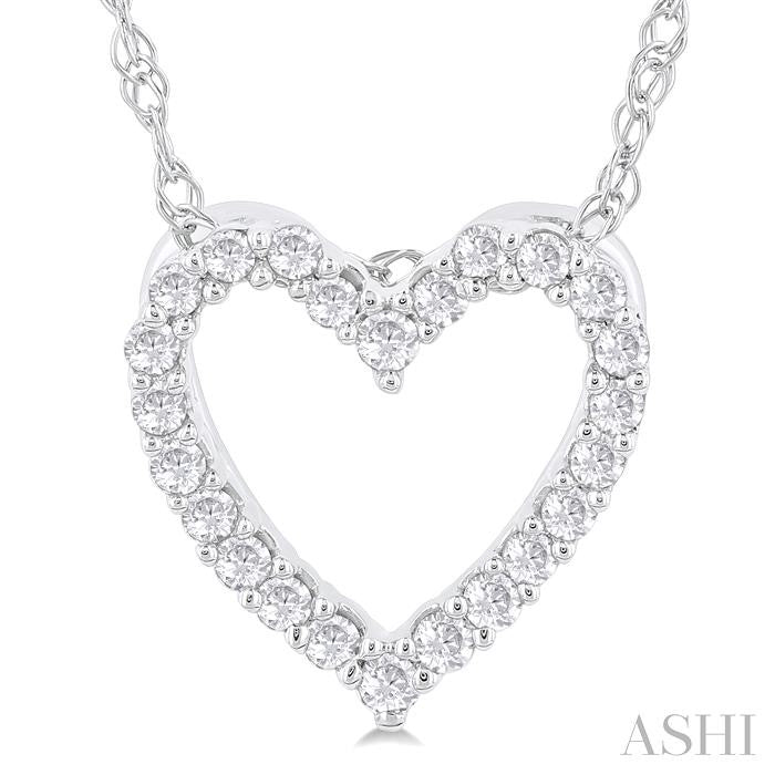 ASHI Heart Shape Diamond Fashion Pendant 94058PPTSPDWG