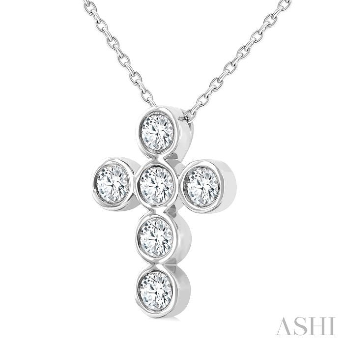 ASHI 6 Stone Bezel Cross Diamond Fashion Pendant 952C3PPFGPDWG