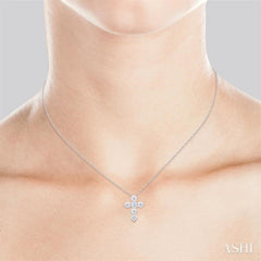 ASHI 6 Stone Cross Diamond Fashion Pendant 960C0PPFGPDWG-2.00