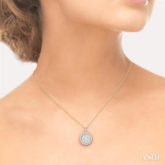 ASHI Round Shape Halo Lovebright Essential Diamond Pendant 96291PPFVPDYW