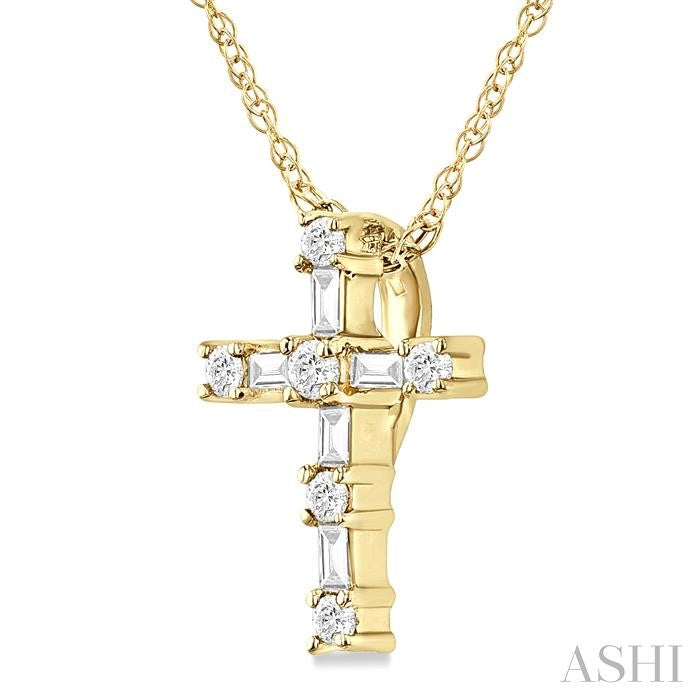 ASHI Cross Diamond Fashion Pendant 96489PPTXPDYG