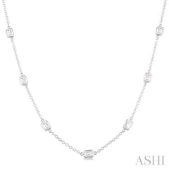 ASHI Emerald Shape Diamond Station Necklace 990A3PPFGNKWG-OC
