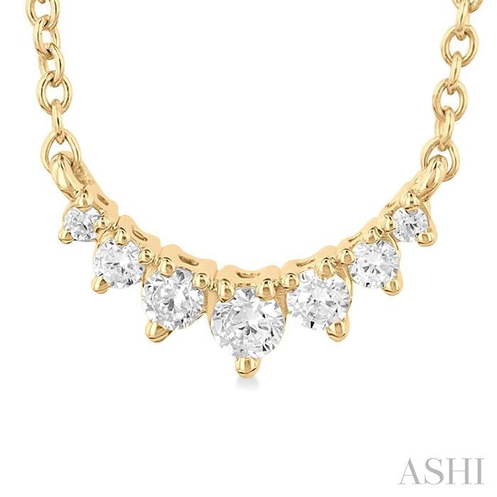 ASHI Graduated Petite Diamond Fashion Smile Necklace 991H0PPFGNKYG