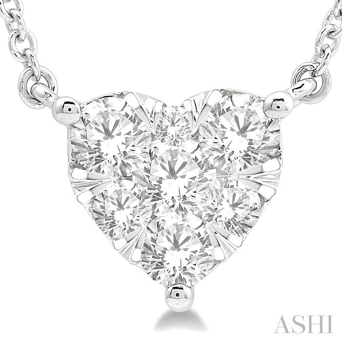 ASHI Heart Shape Lovebright Essential Diamond Pendant 9941HPPFGNKWG