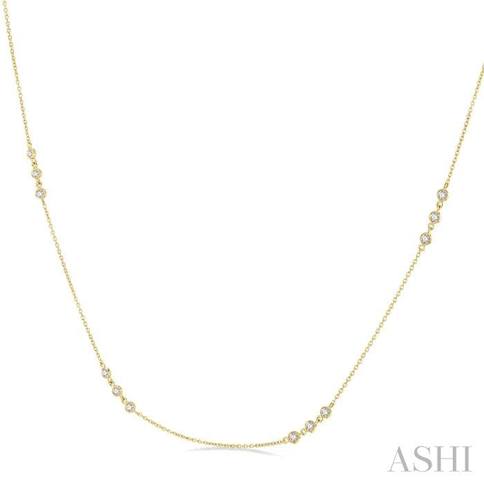 ASHI 3 Stone Diamond Station Necklace 994CHPPFGNKYG