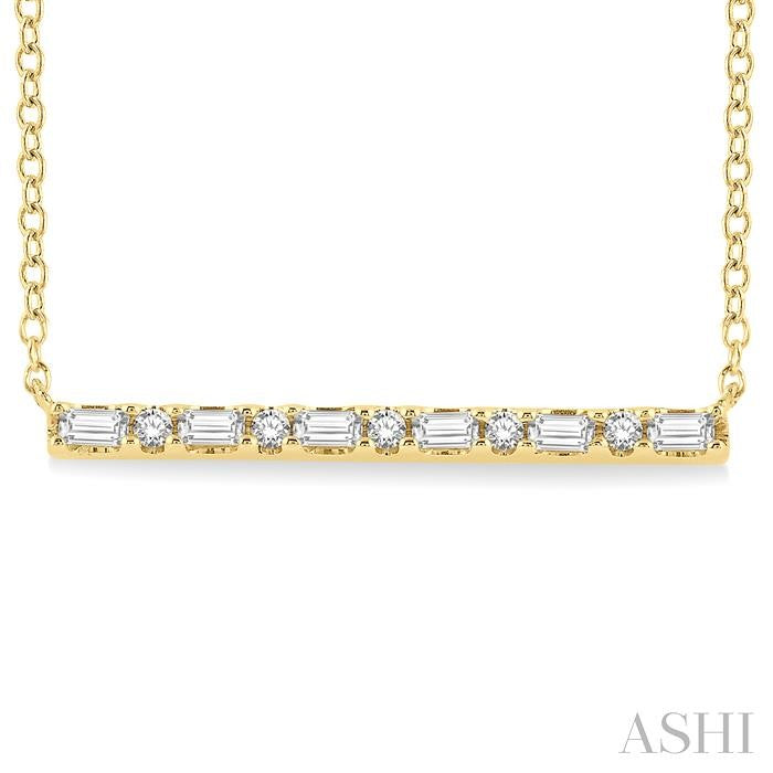 ASHI Bar Petite Diamond Fashion Necklace 994H0PPTGNKYG
