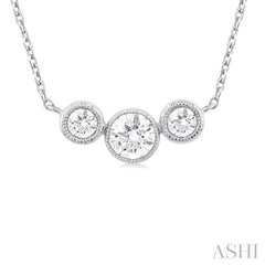 ASHI 3 Stone Bezel Set Diamond Necklace 997WHPPFGNKWG