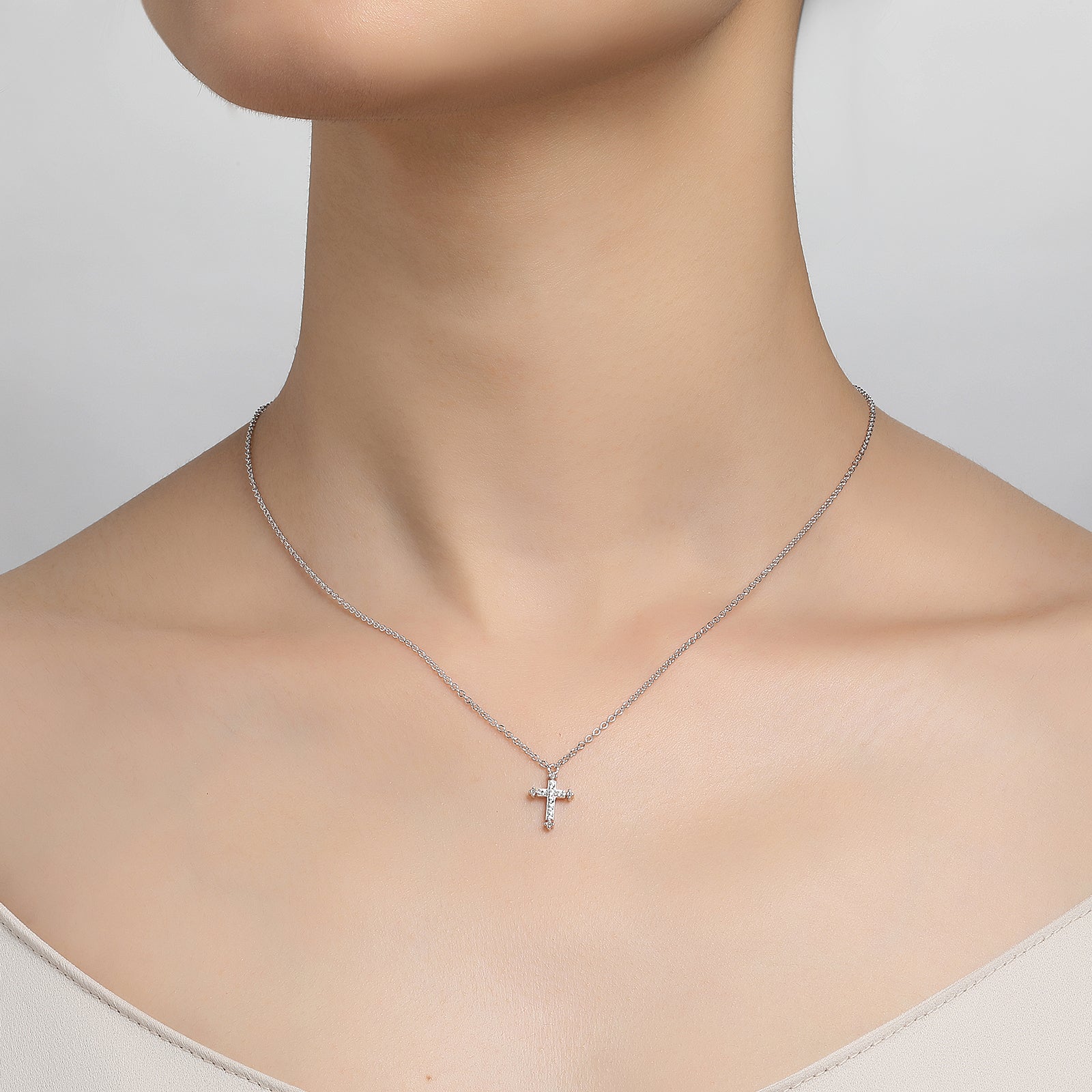 LAFONN 0.07 CTW Cross Necklace 9N023CLP18