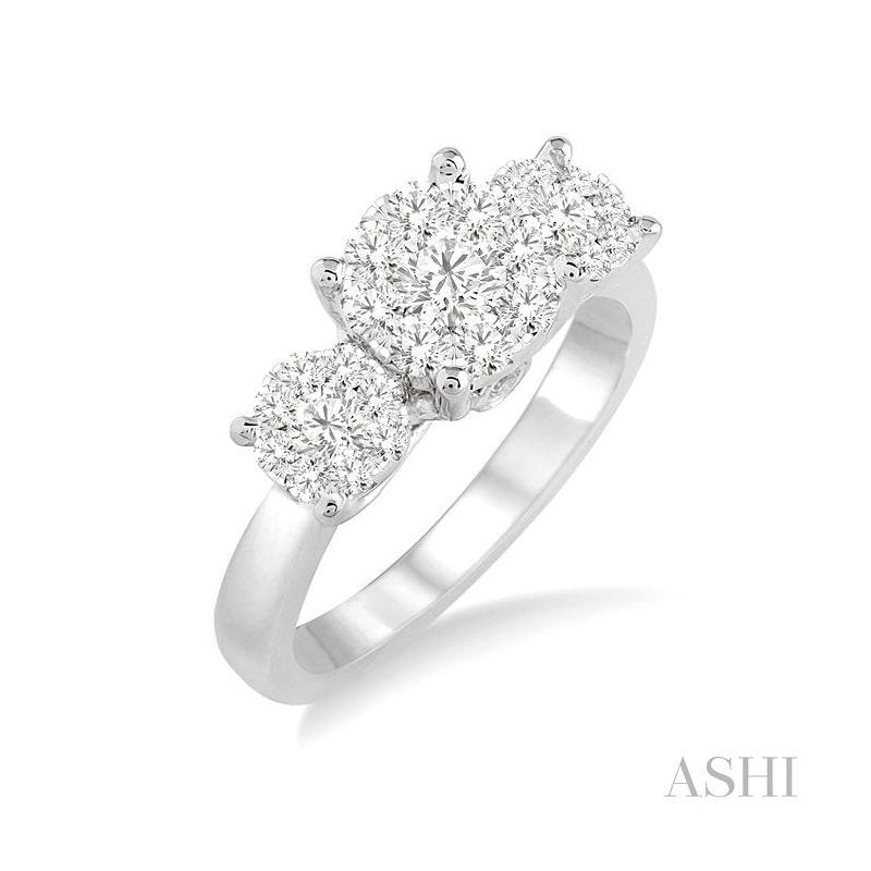 ASHI Round Shape Past Present & Future Lovebright Essential Diamond Engagement Ring 36922PPFVWG